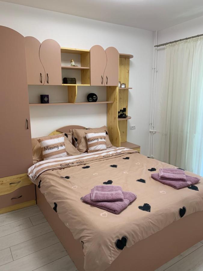 Apartament Regim Hotelier Oradea Exterior photo